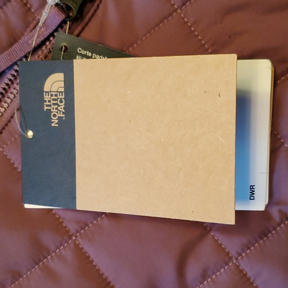 North Face vest - Picture 5 of 7